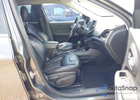 2020 Jeep Cherokee Latitude Plus Fwd z USA, uszkodzony, nr VIN 1C4PJLLB1LD556003